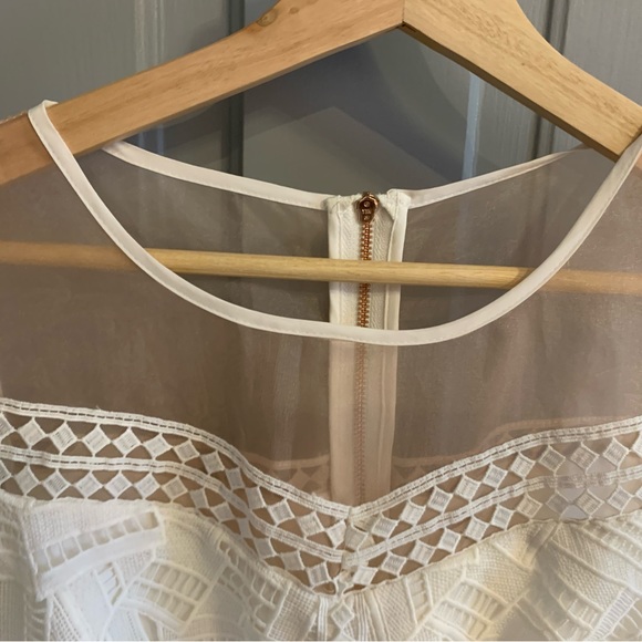 Portman’s signature (bought in Australia) - Picture 6 of 7